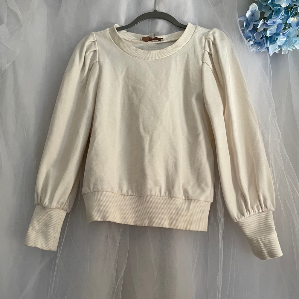 LOFT puff sleeved sweater